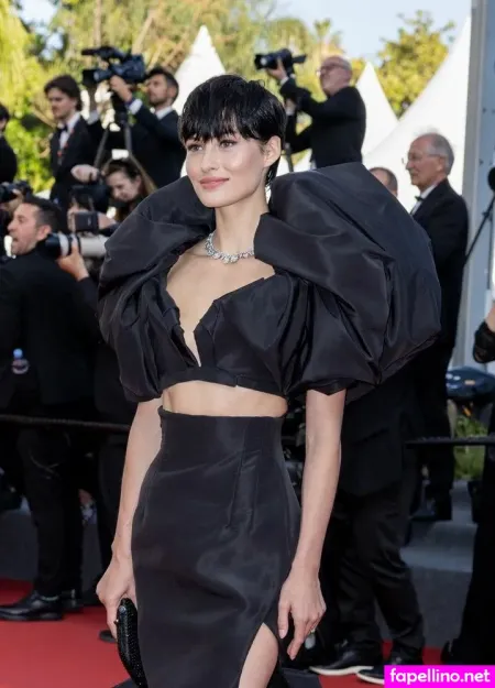 Grace Elizabeth OnlyFans Thumbnail #t8OFrWSRZg