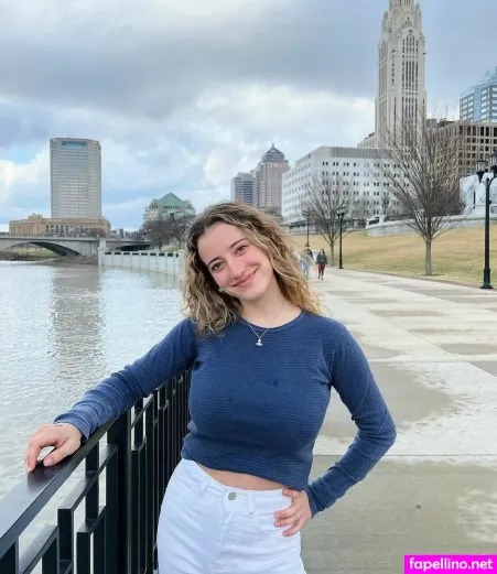 Grace F OnlyFans Thumbnail #uz4iFvNmAM