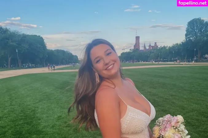 Grace H OnlyFans Thumbnail #2INuWbYuRK