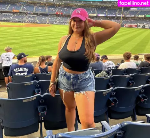 Grace H OnlyFans Thumbnail #JVLkLR5QFq