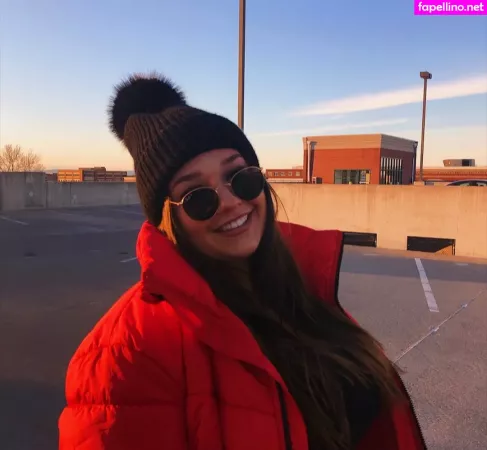 Grace H OnlyFans Thumbnail #O5KrbkUYkI