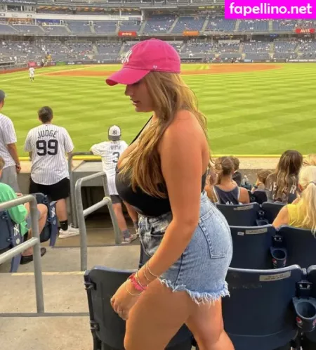 Grace H OnlyFans Thumbnail #ca68TqoRUN