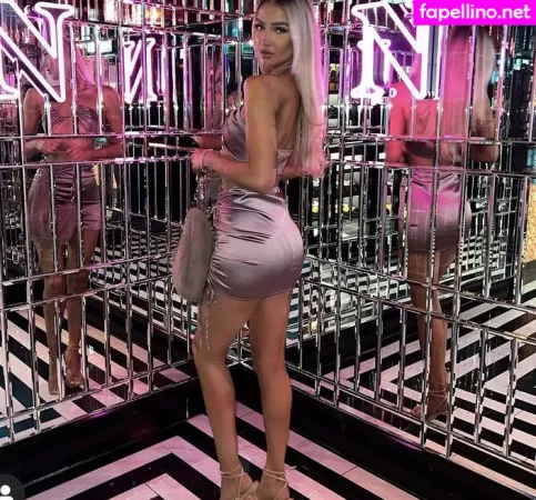 Grace Hemingway OnlyFans Thumbnail #82m8bpb2x9