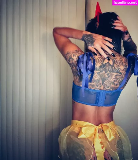 Grace Jay Hunt OnlyFans Thumbnail #UUhEqgKui4