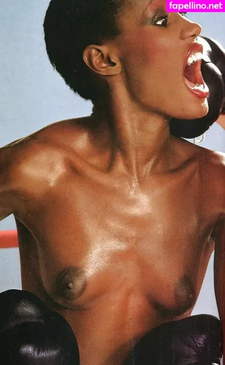 Grace Jones OnlyFans Thumbnail #3CkK7kAuhU