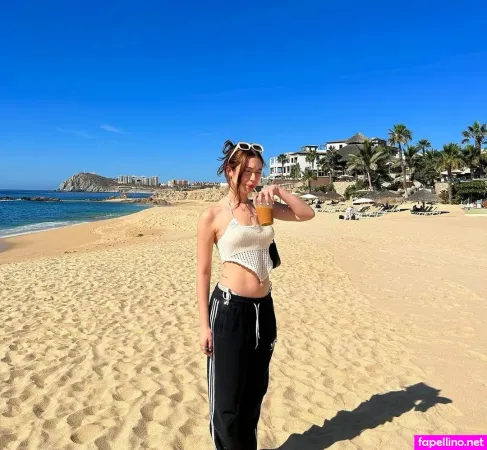 Grace Kaufman OnlyFans Thumbnail #4Dij64r0CC