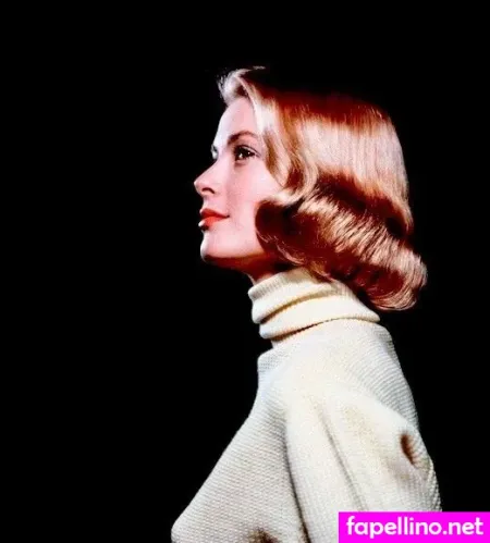Grace Kelly OnlyFans Thumbnail #DES2oN8qS8