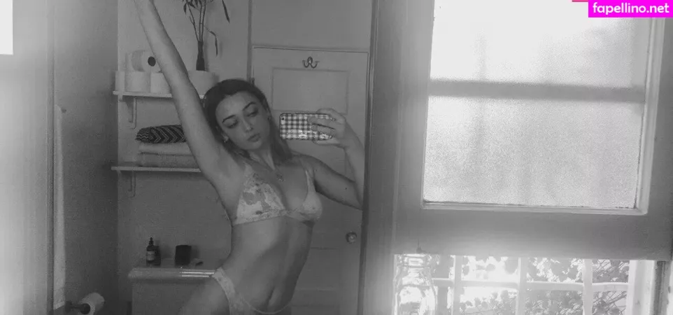 Grace Kennedy Piehl OnlyFans Thumbnail #IgXNE1hDnh