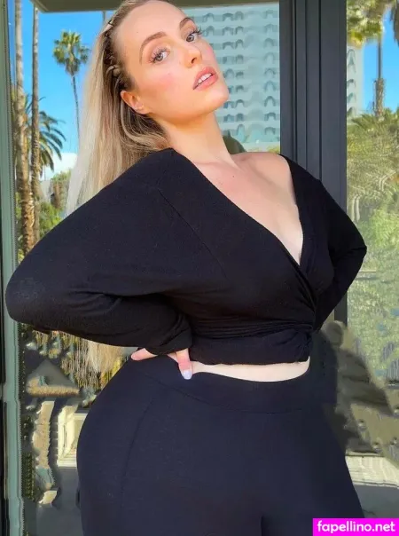 Grace Kinstler OnlyFans Thumbnail #mvkT3F3ZPM