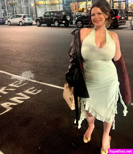 Grace Kivlin OnlyFans Thumbnail #owA4BGcAvU