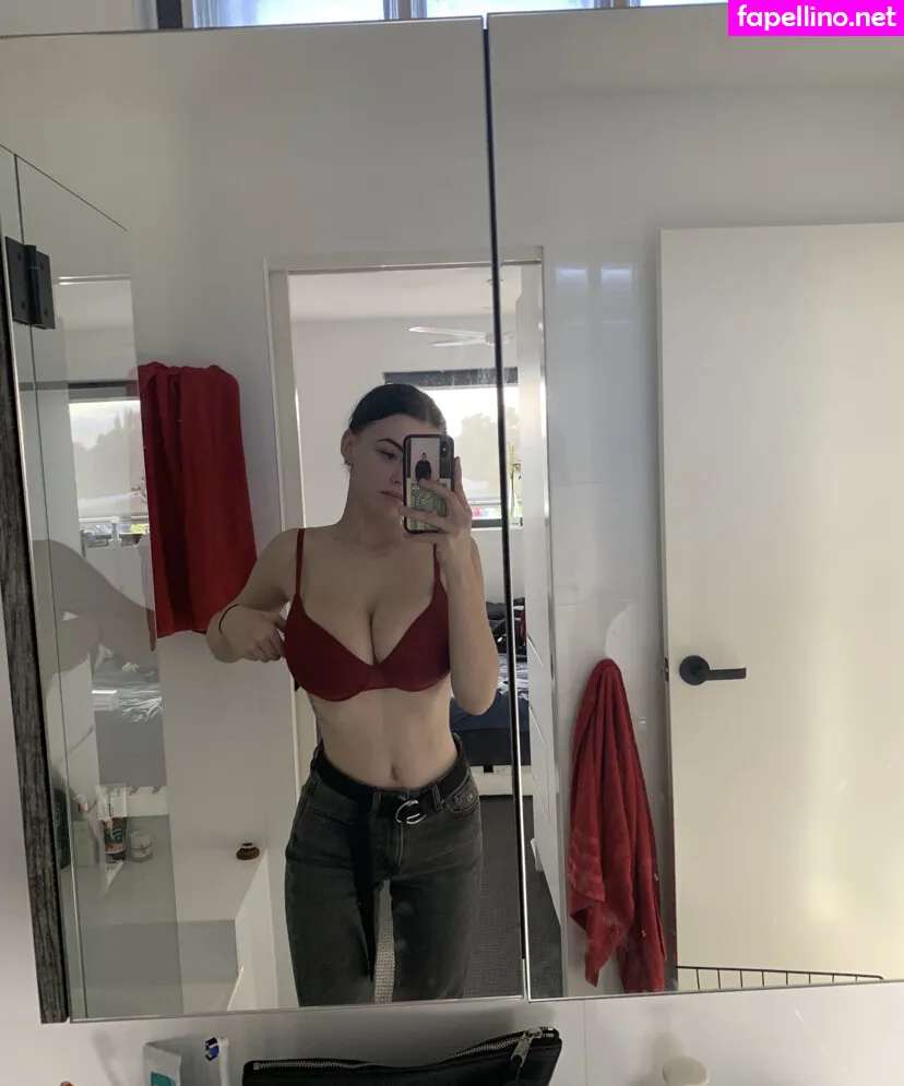 _lauragracee, x_gracelaura_x Nude Leaked OnlyFans Photo #Dxwv4wmw83