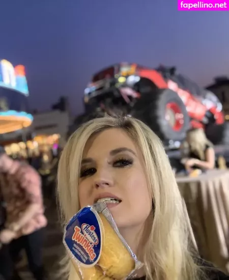 Grace Randolph OnlyFans Thumbnail #IBNkcMRxAc