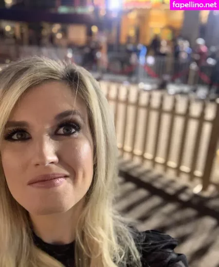 Grace Randolph OnlyFans Thumbnail #r8qRe4a9EX