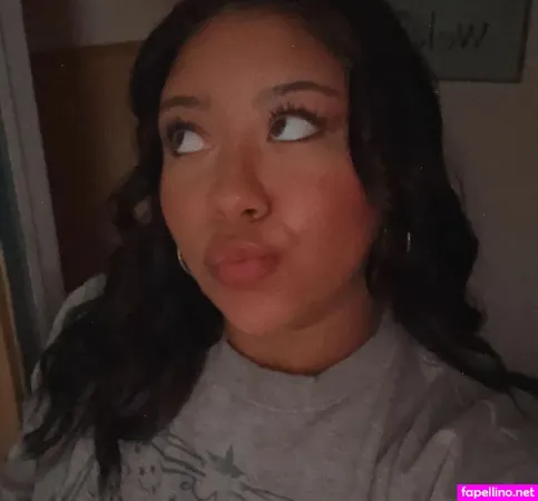 Grace Smith OnlyFans Thumbnail #7vdhnRoSsT