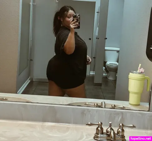 Grace Smith OnlyFans Thumbnail #I2wm8DS1qf