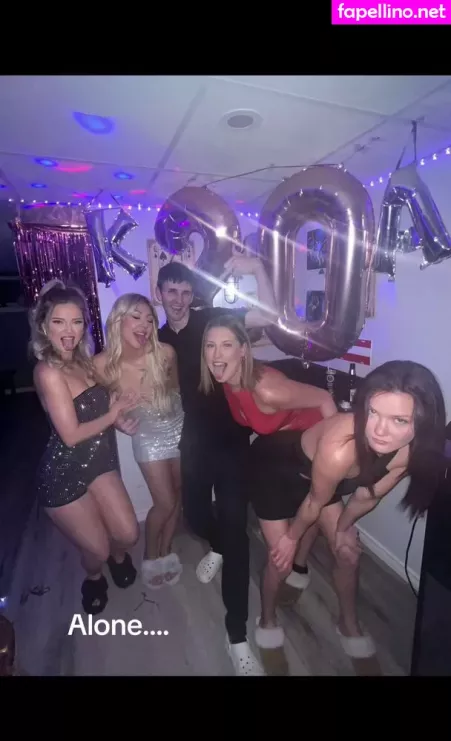 Grace Smith222 OnlyFans Thumbnail #RWTLimkXqV