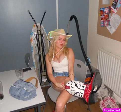 Grace Spencer OnlyFans Thumbnail #Z9gGd5uvmp