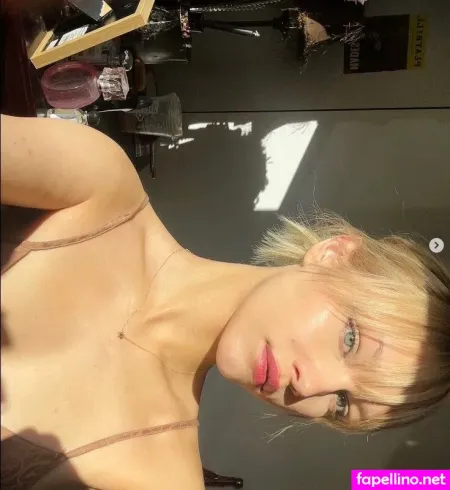 Grace Vanderwaal OnlyFans Thumbnail #cU6HlWtq6p