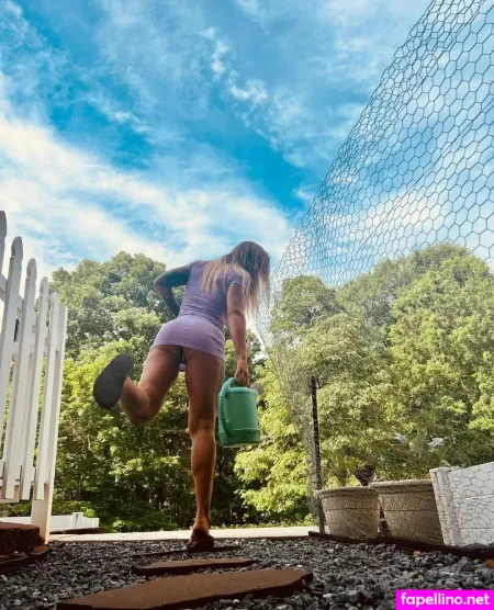 Gracedeliah OnlyFans Thumbnail #LFQDe9mXAa