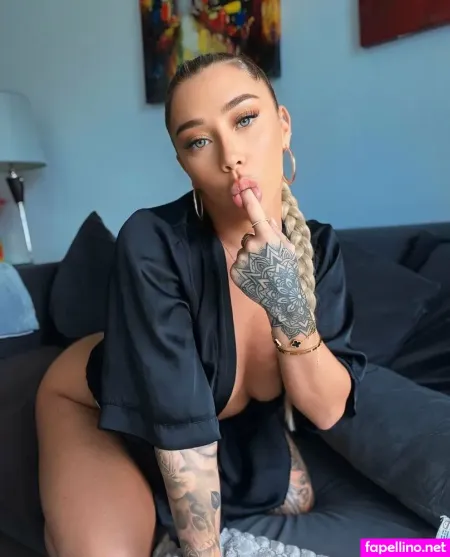 Graceharrington OnlyFans Thumbnail #3qs00kr8LC