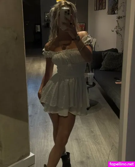 Graceleex OnlyFans Thumbnail #tDburNE56o