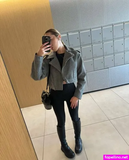 Graceli OnlyFans Thumbnail #tzarnb9ScL