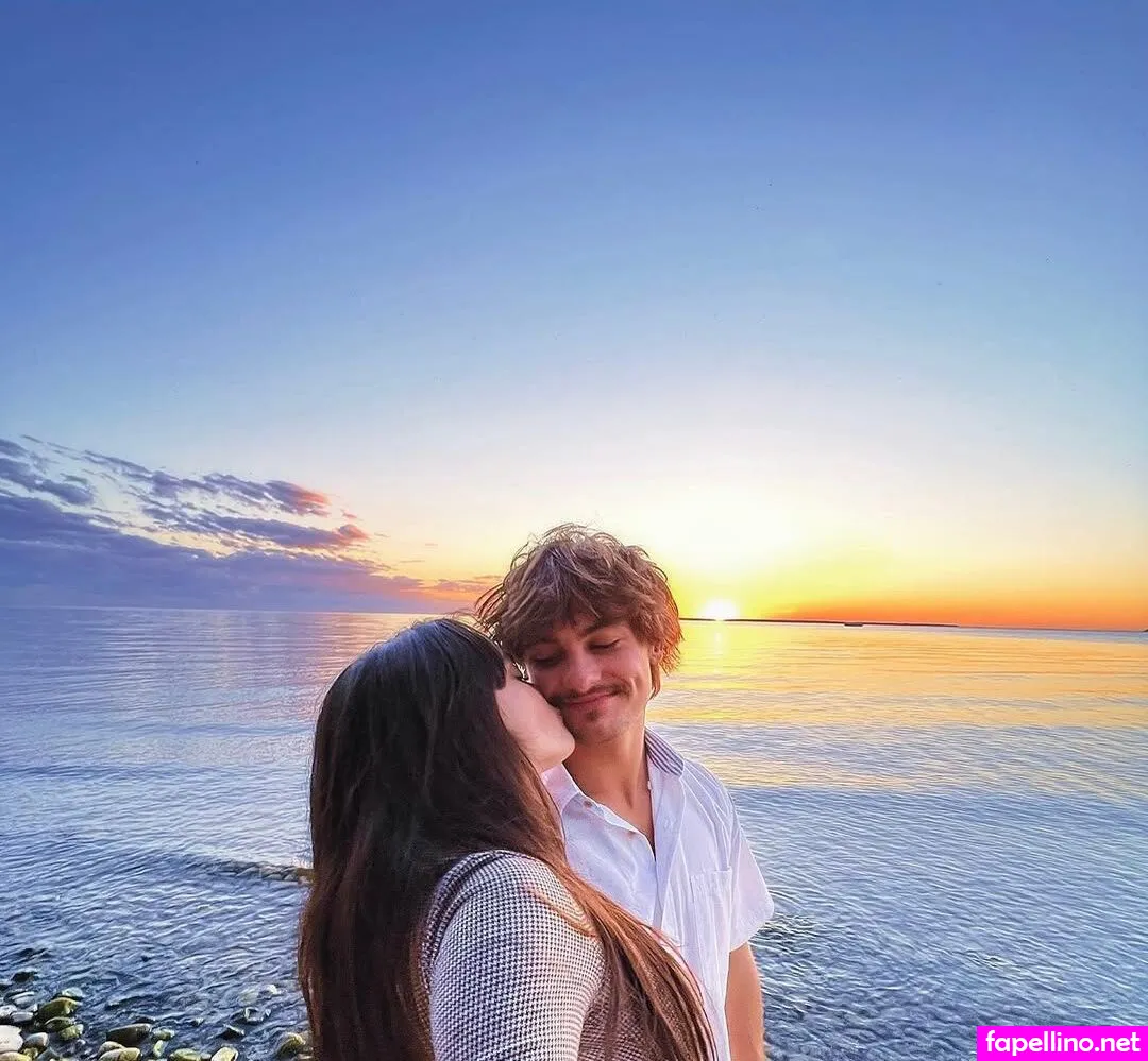 graislinn, https: Nude Leaked OnlyFans Photo #piufPSWrjY