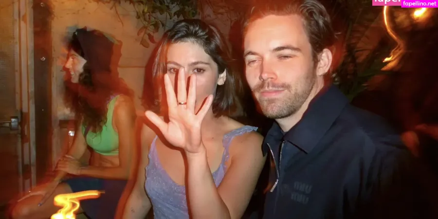 Gracie Abrams OnlyFans Thumbnail #0Z0E1pItzy