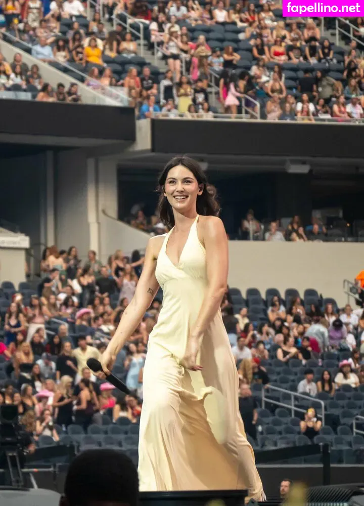 gracieabrams Nude Leaked OnlyFans Photo #56VZce3sIV