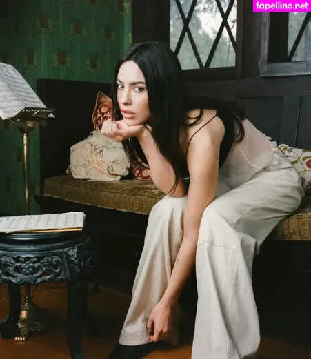 Gracie Abrams OnlyFans Thumbnail #84JGHmIiXK