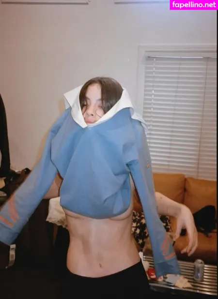 Gracie Abrams OnlyFans Thumbnail #Cii0qPvxG9