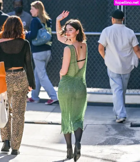 Gracie Abrams OnlyFans Thumbnail #Dss1WluqYP