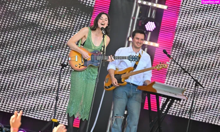 Gracie Abrams OnlyFans Thumbnail #LTLEb7rPV1