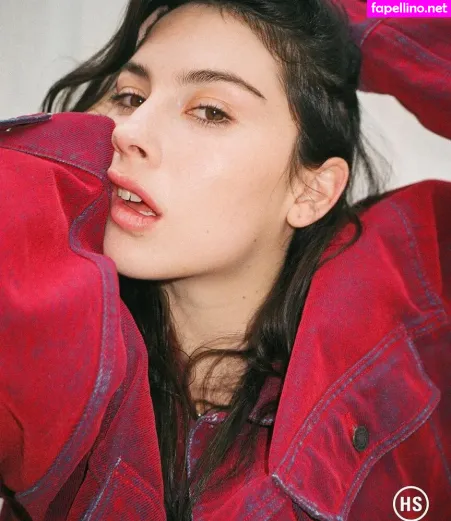 Gracie Abrams OnlyFans Thumbnail #SCq9DriY4a