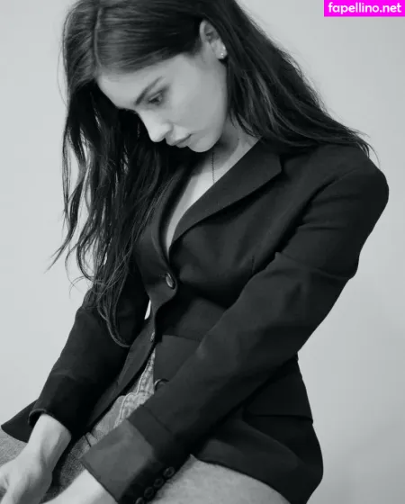 Gracie Abrams OnlyFans Thumbnail #ccrOzKrw44