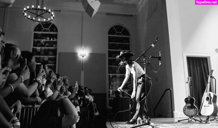 Gracie Abrams OnlyFans Thumbnail #cj1ahHoazC