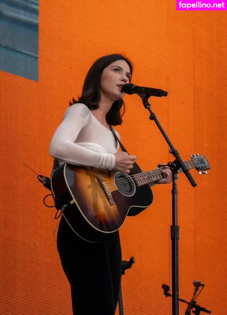 Gracie Abrams OnlyFans Thumbnail #gS0QHZebVk