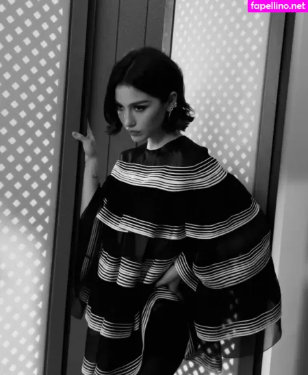 Gracie Abrams OnlyFans Thumbnail #m34SUshP4N