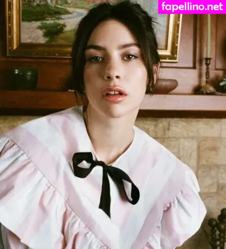 Gracie Abrams OnlyFans Thumbnail #mOobVlz3AP