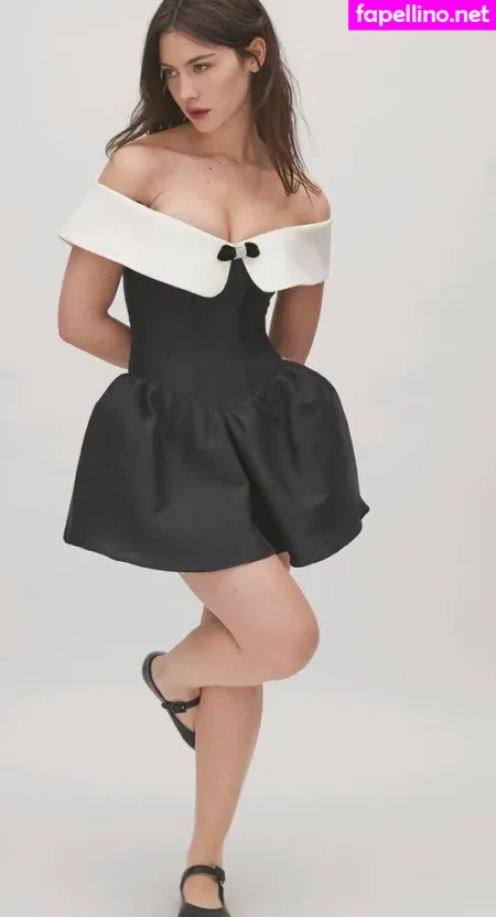 Gracie Abrams OnlyFans Thumbnail #mW07fPNaqB