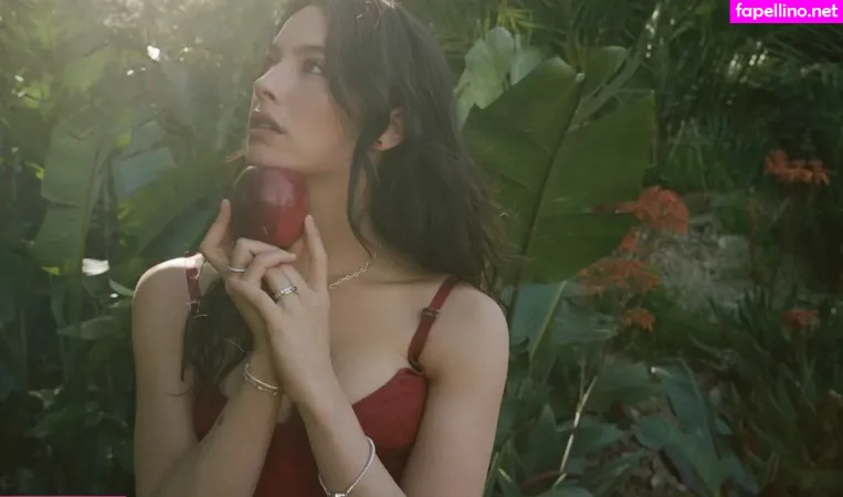 Gracie Abrams OnlyFans Thumbnail #npA5X2jMBJ