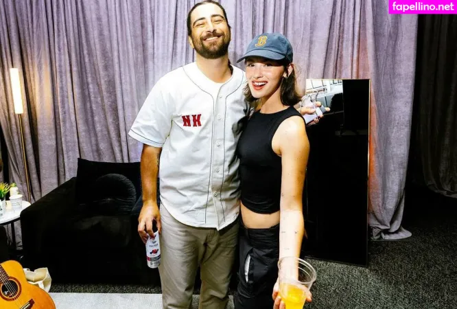 Gracie Abrams OnlyFans Thumbnail #olvvuAgV4X