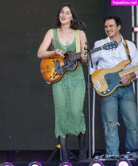 Gracie Abrams OnlyFans Thumbnail #pXspUKYHfU