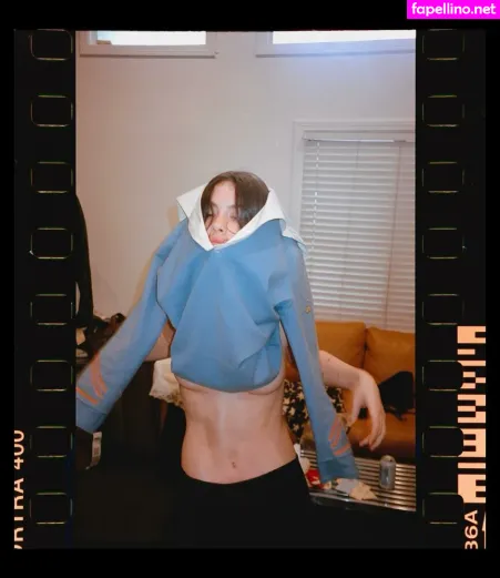 Gracie Abrams OnlyFans Thumbnail #r6ZnrRDs85