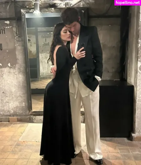 Gracie Abrams OnlyFans Thumbnail #sPlqm5lH6F