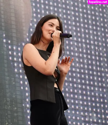 Gracie Abrams OnlyFans Thumbnail #ugntp374vA