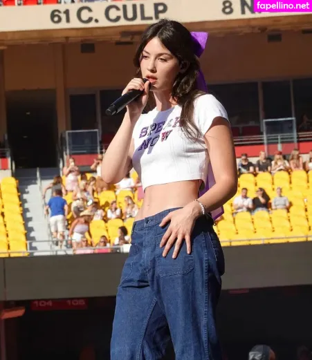 Gracie Abrams OnlyFans Thumbnail #ydWW2CXHkG