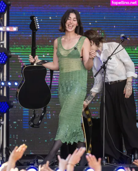 Gracie Abrams OnlyFans Thumbnail #ysFaKGRX56