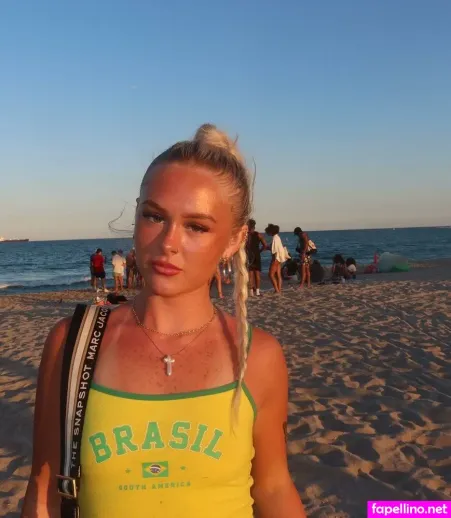 Gracie Dyer OnlyFans Thumbnail #ebAbS9lvl3