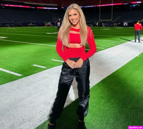 Gracie Hunt OnlyFans Thumbnail #Dccd27rAdC